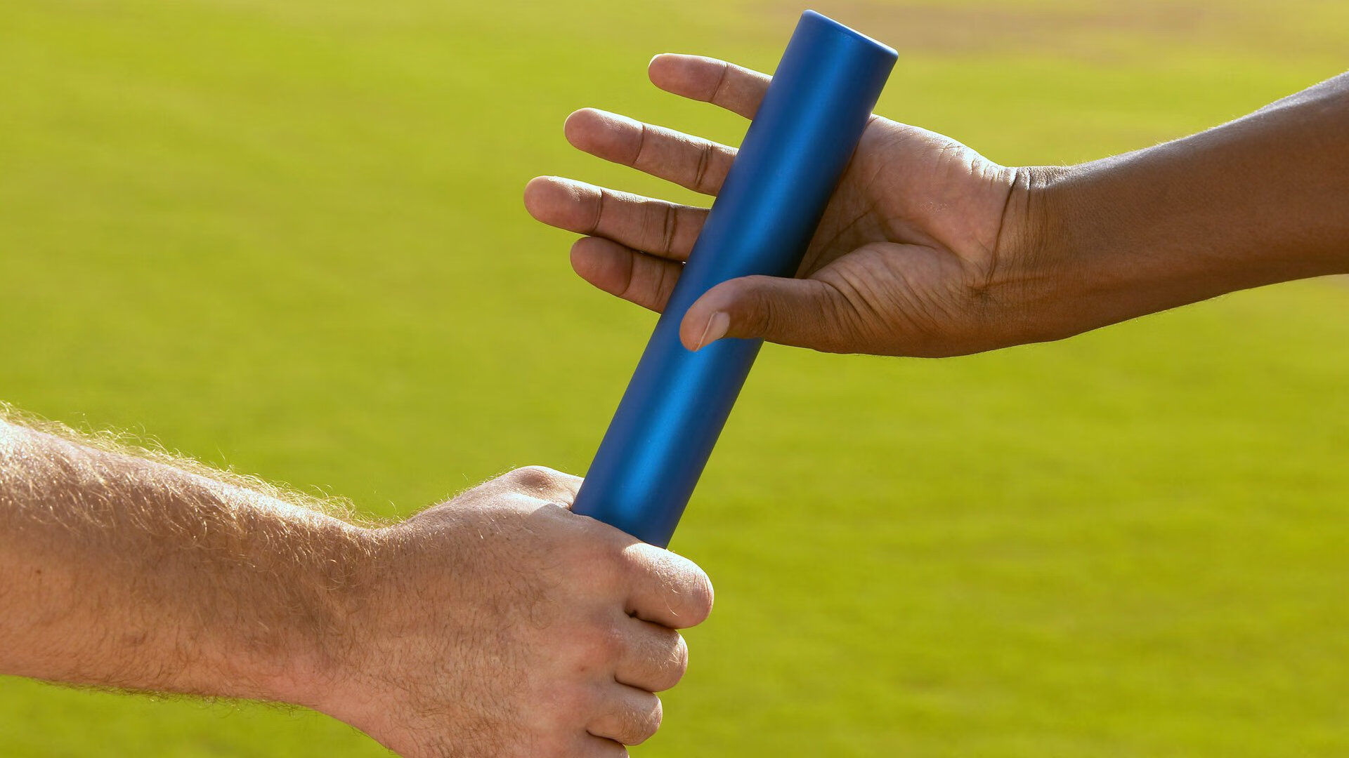 《高校电竞专业逐步落地，培养多元化专业人才》，高校电竞产业链